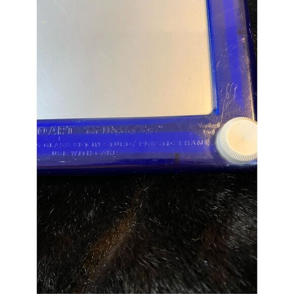 BLUE Vintage 1996 OHIO ART  ETCH A SKETCH , The World of Toys - Picture 6 of 6